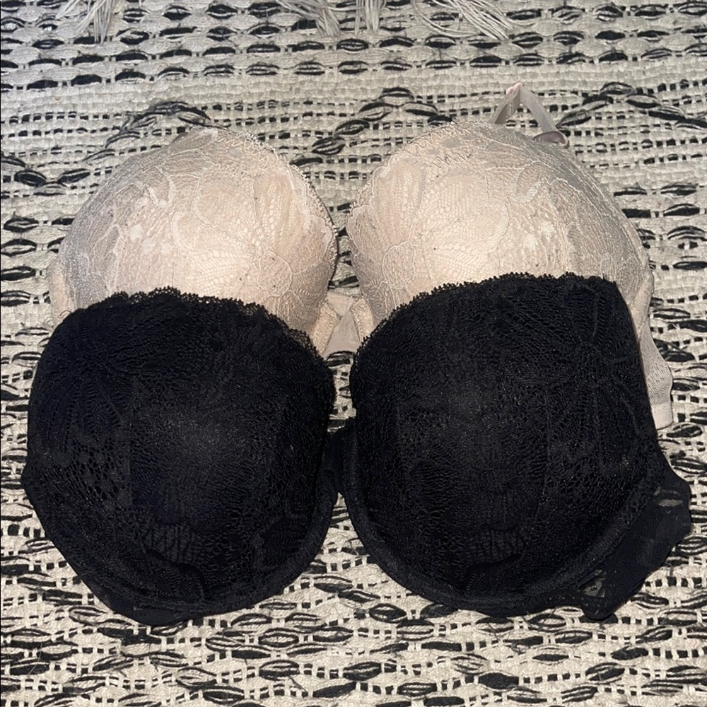 Victoria Secret Lace Bra Set - Black and Cream